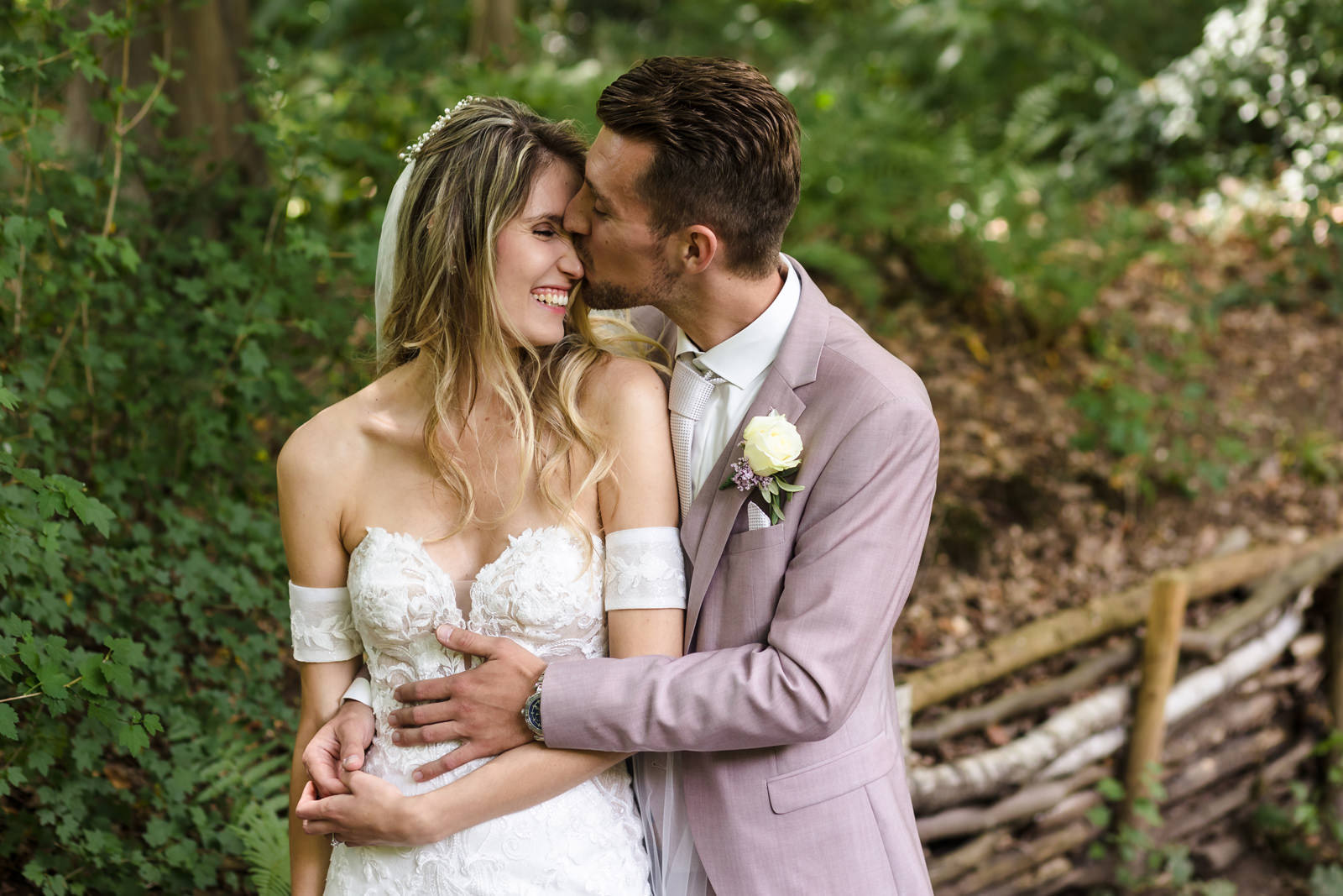 bruidsreportage bij landgoed brakkesteyn