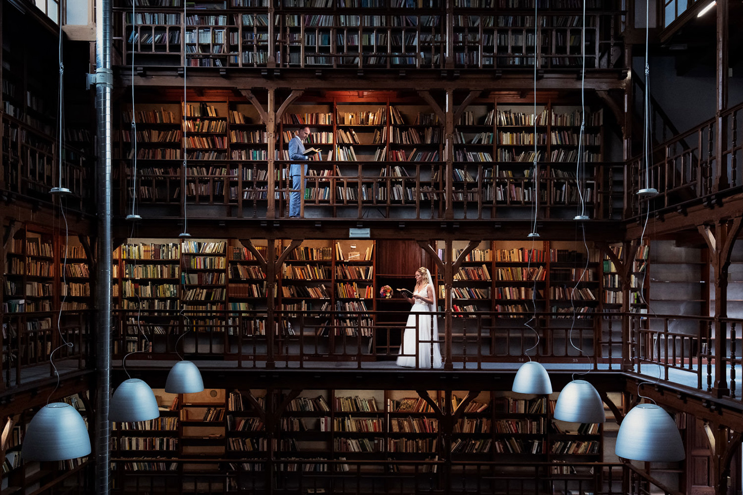 mooiste binnenlocatie voor een fotoshoot: canisius-bibliotheek