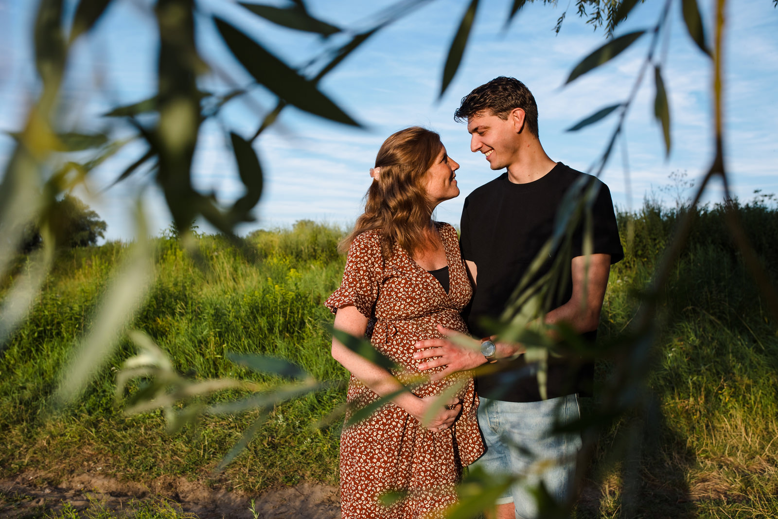 zwangerschapsshoot buiten
