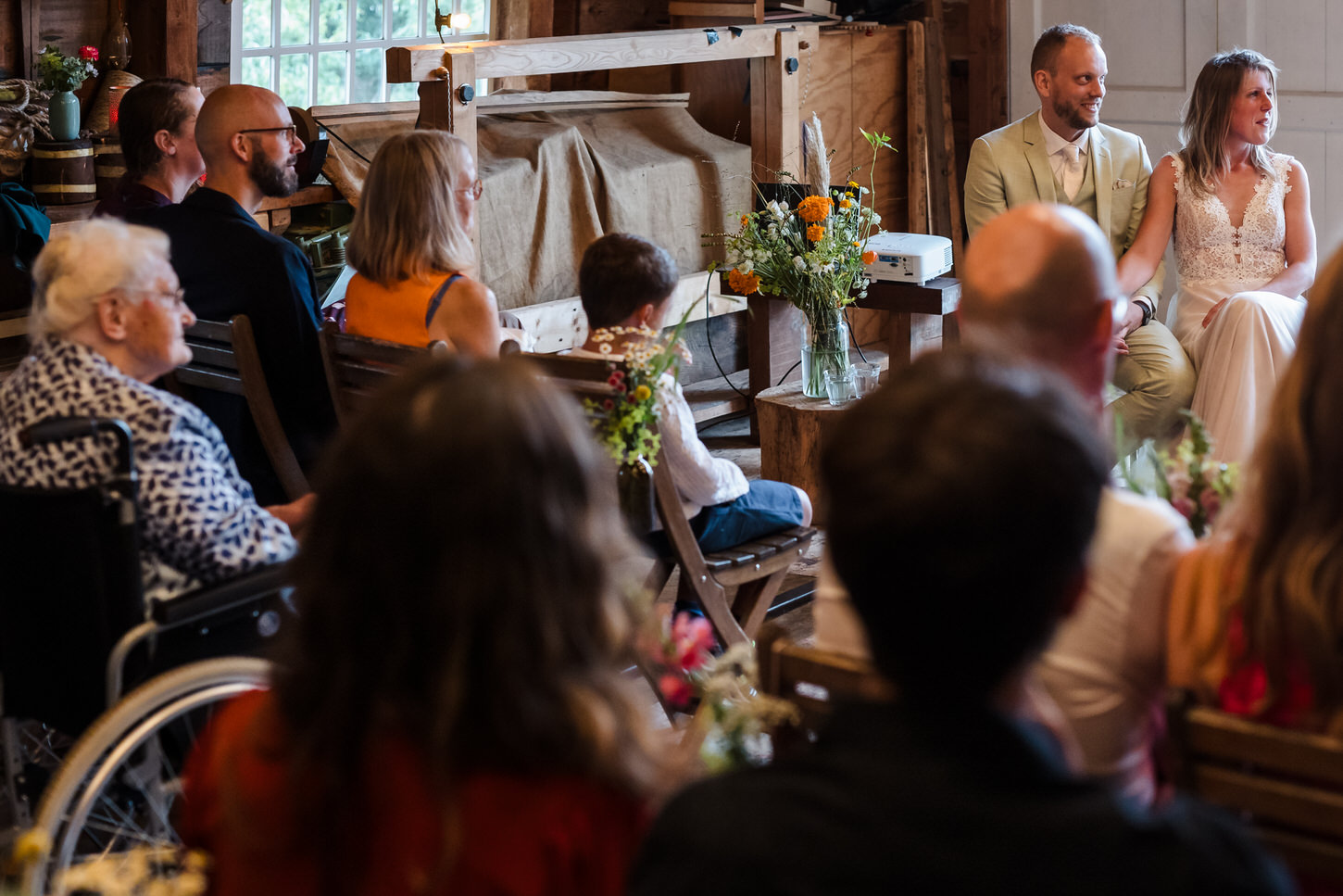 ceremonie binnen bij molen de ster in utrecht