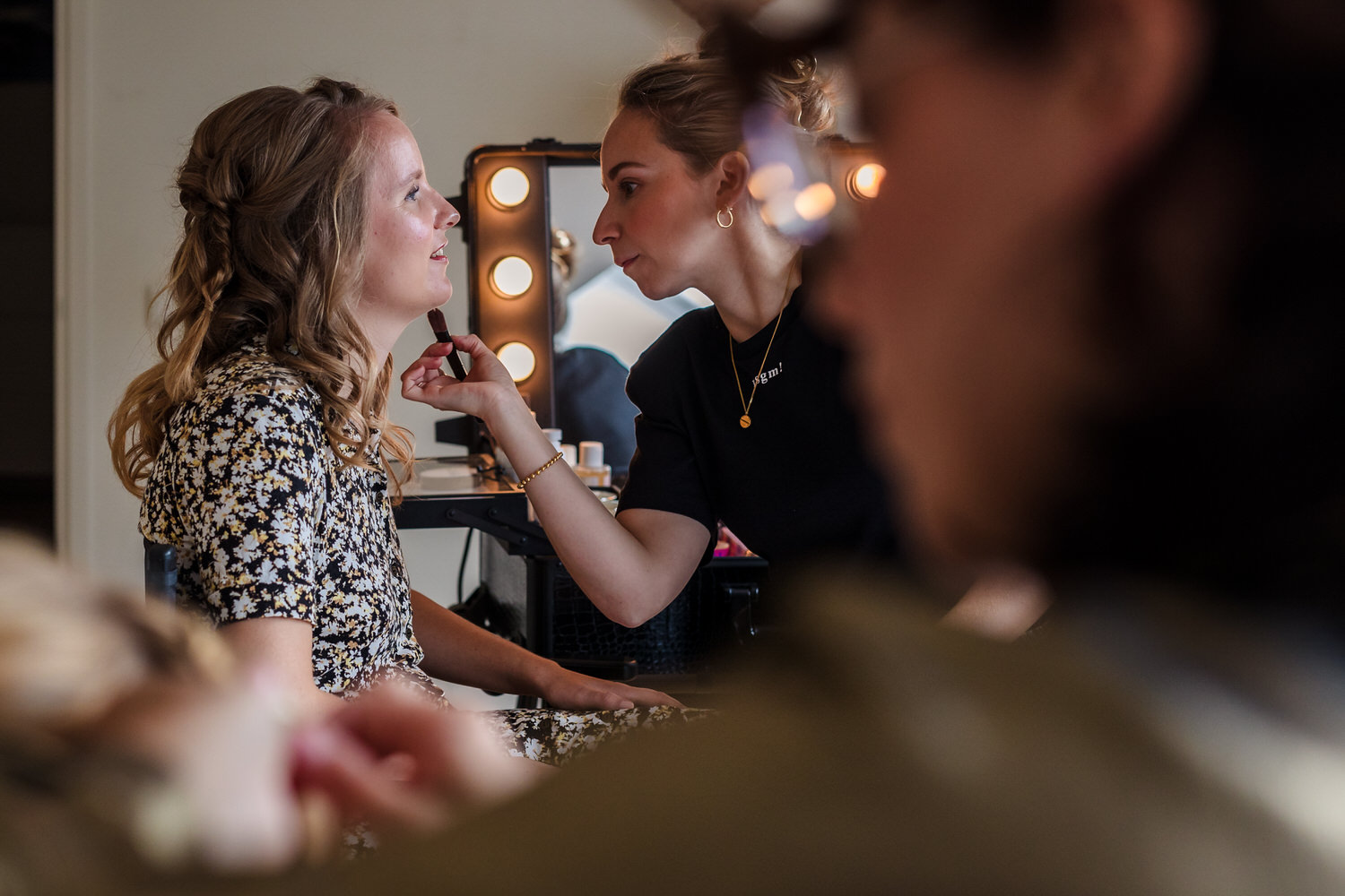bruid in de make-up