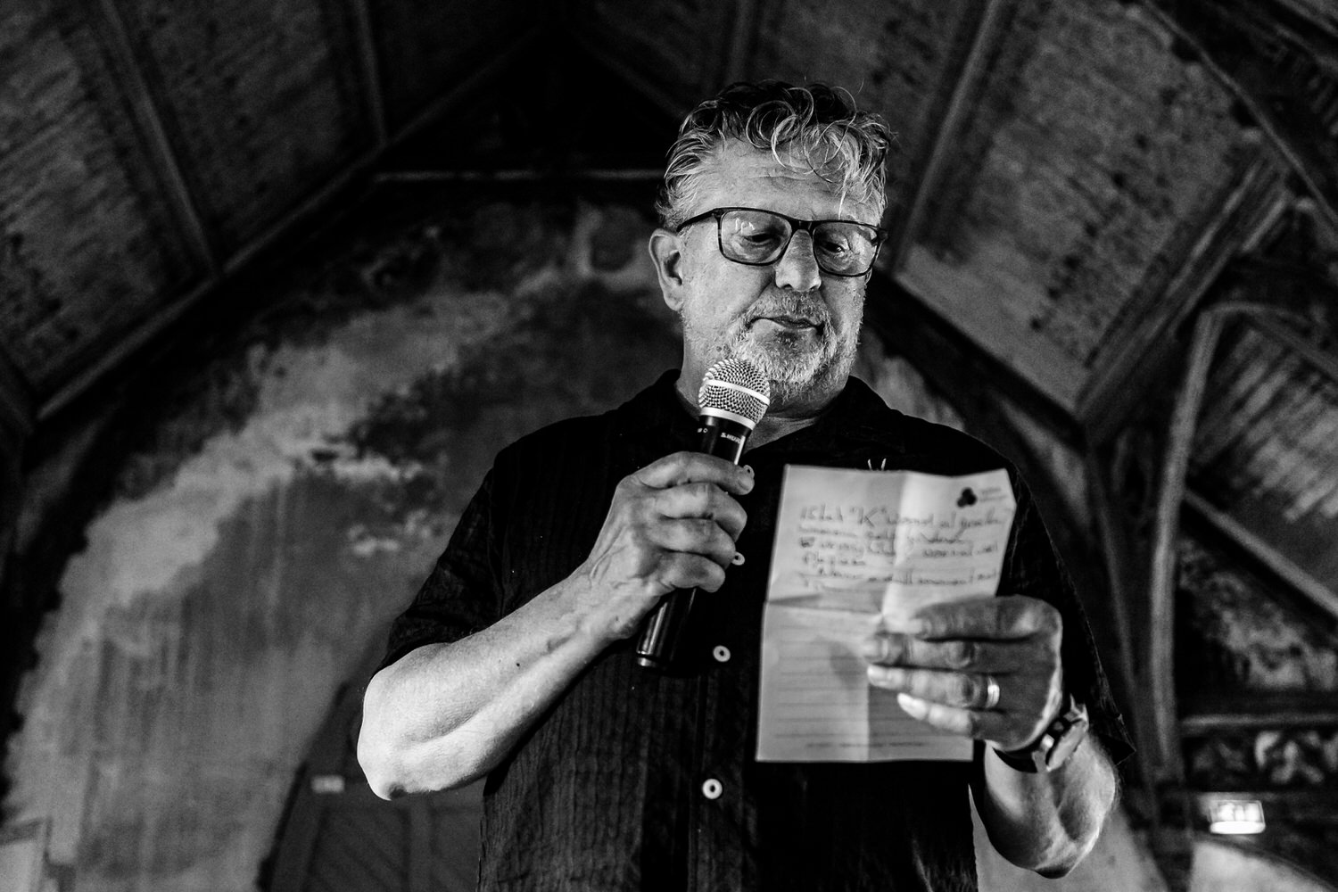 speech bij diner in metaal kathedraal