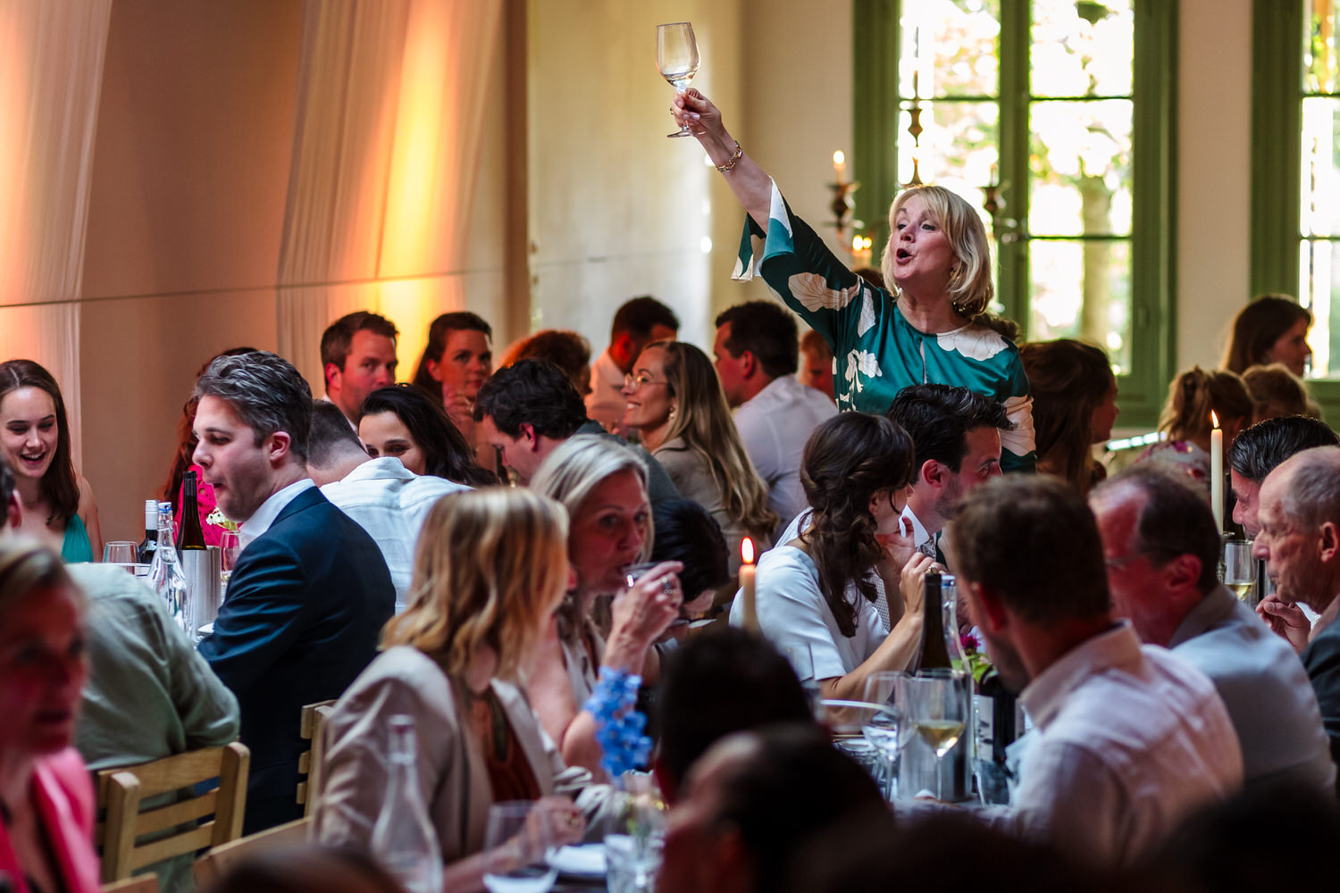 toast bij diner op bruiloft in amsterdam