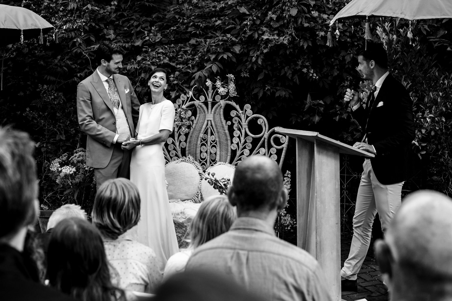 trouwceremonie van bruiloft bij rijk van de keizer in amsterdam