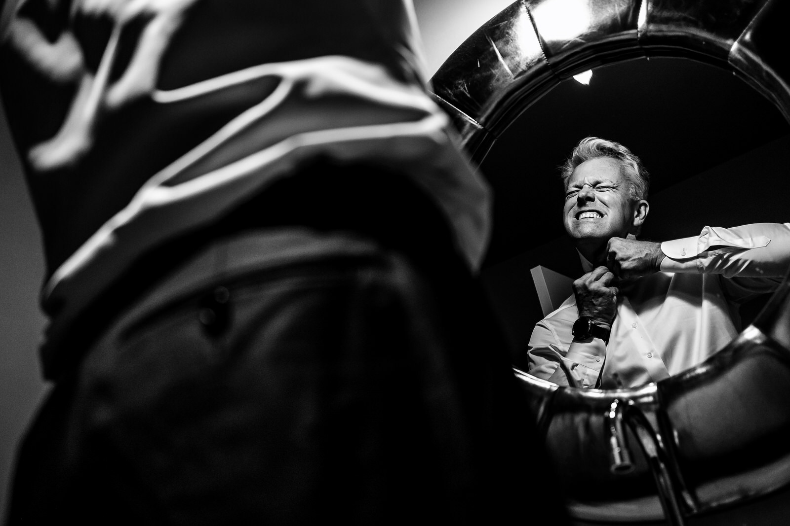 trouwfotograaf winssen voorbereidingen bruidegom