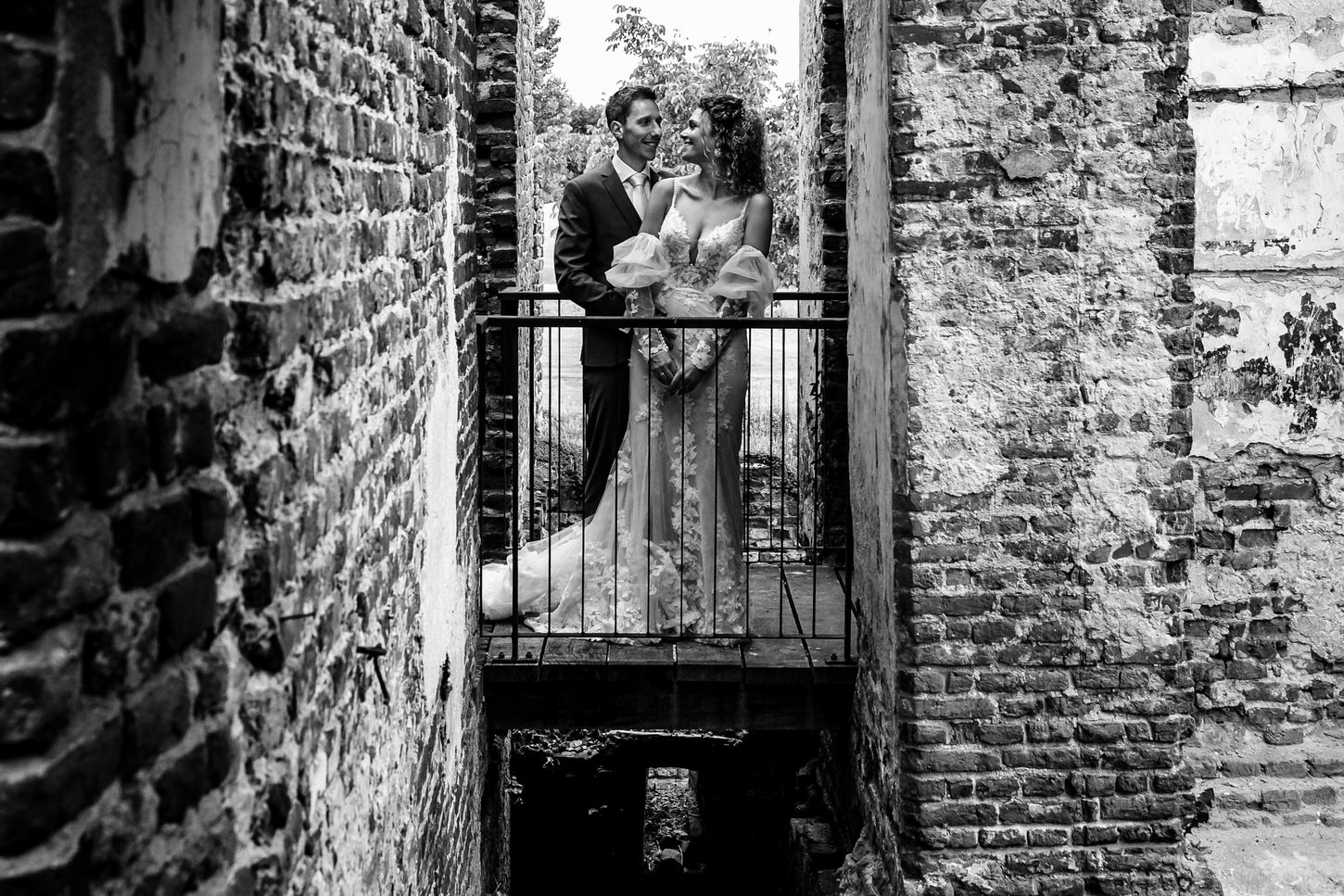 bruidspaar in kasteel bleijenbeek